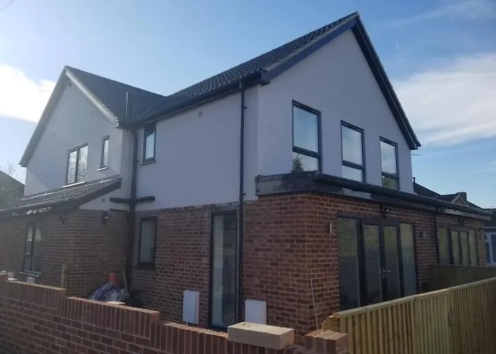 Paradigm House, Modern 2-Bedroom Duplex Apartment 2, Free Parking, Oxford