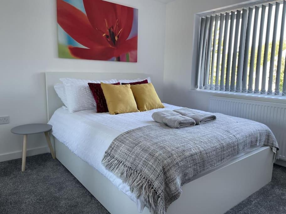 Paradigm House, Modern 2-bedroom Duplex 2, Free Parking, Apartment Oxford