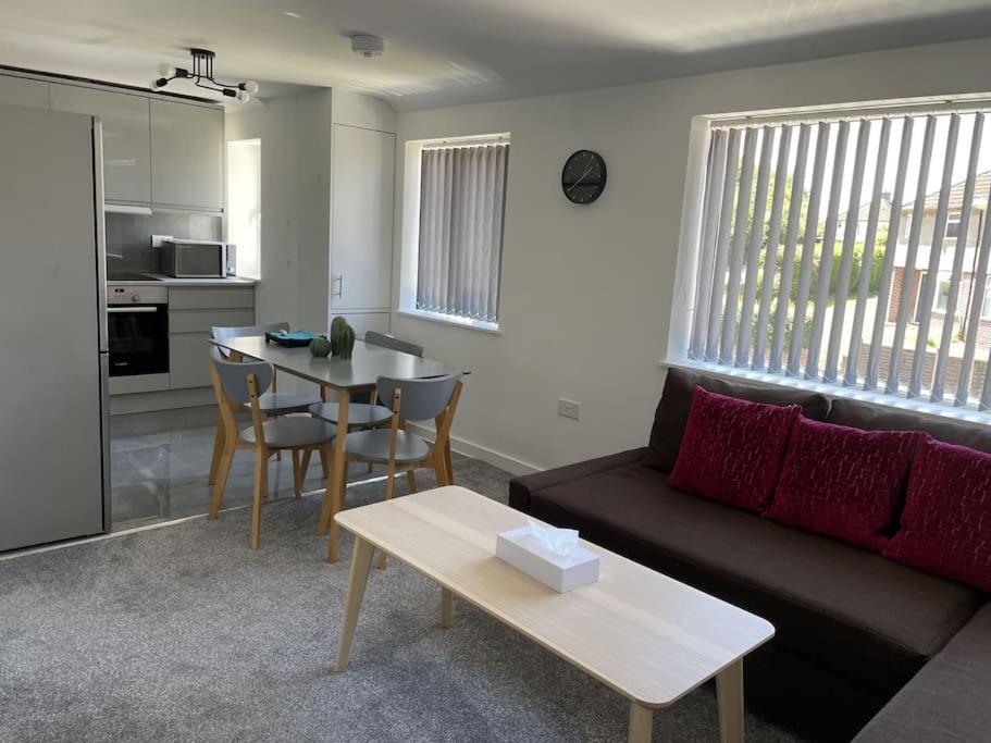 Apartment Paradigm House, Modern 2-bedroom Duplex 2, Free Parking, Oxford